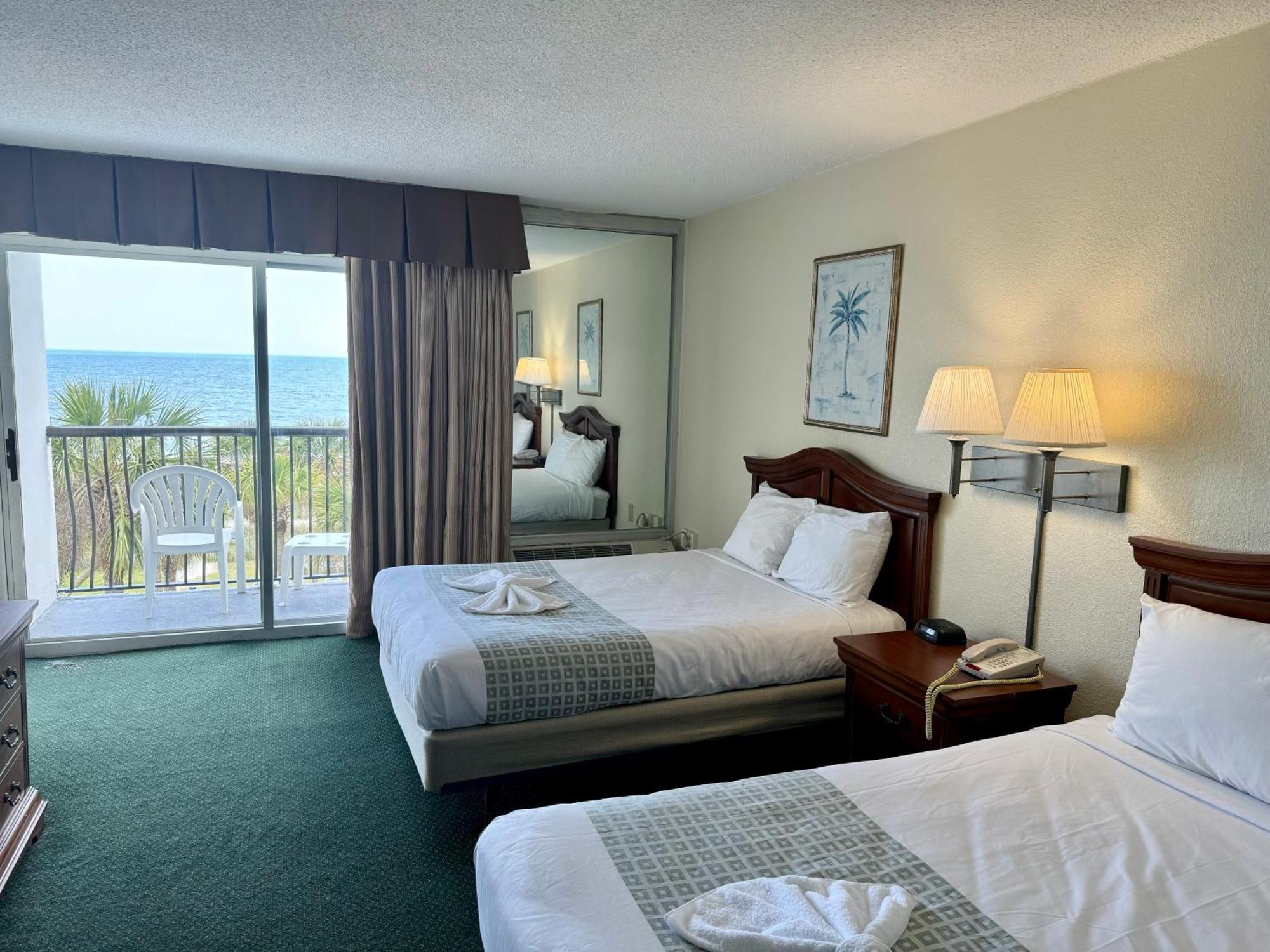 Boardwalk Beach Resort Myrtle Beach Exterior photo